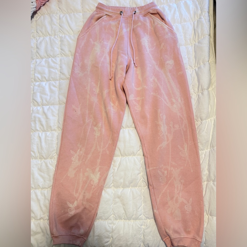 Playboy x Misguided Sweatpants